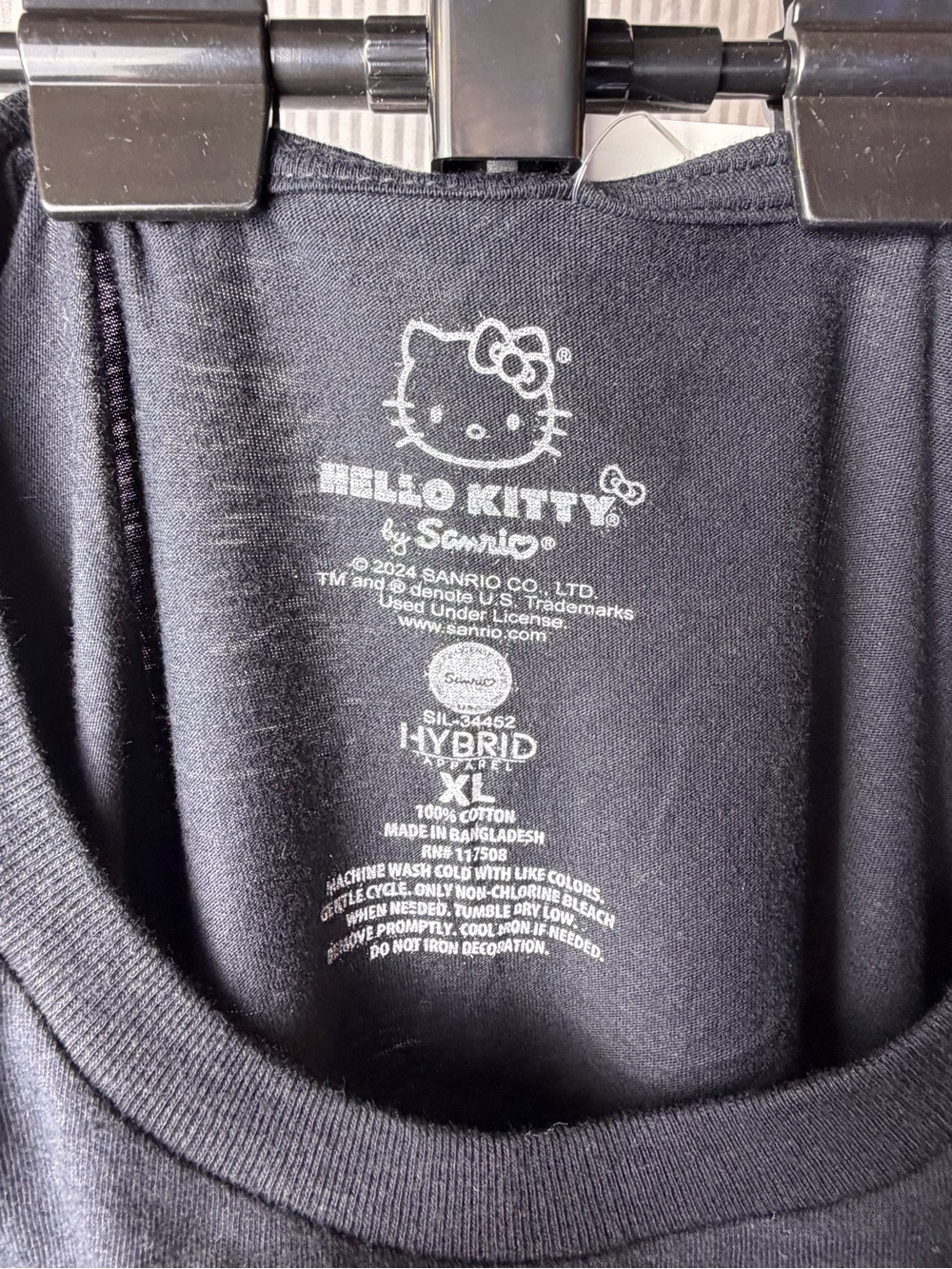 Hello Kitty Black Tee with White/Pink Racing Theme - Picture 2 of 3